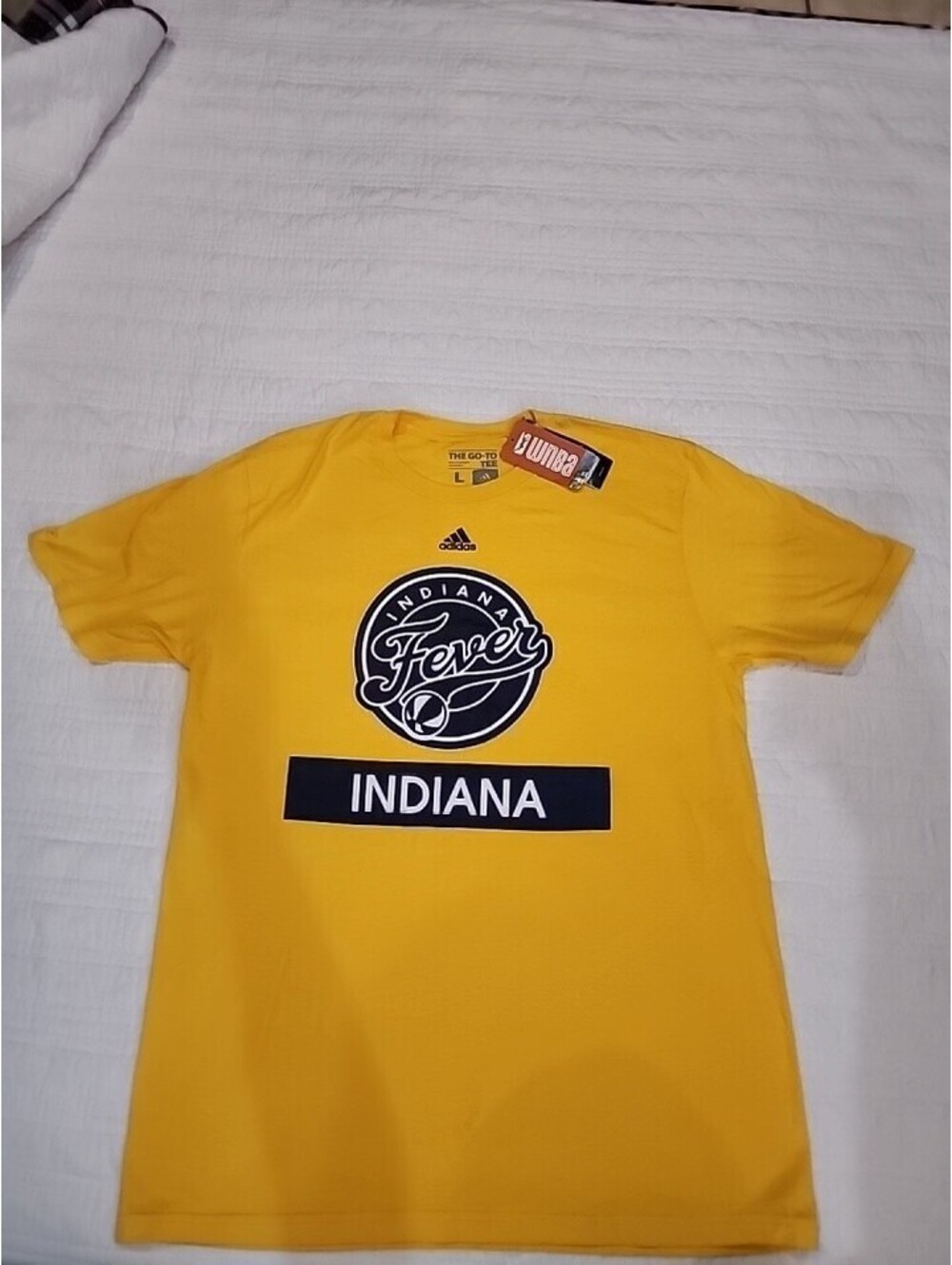 NEW ADIDAS WNBA INDIANA FEVER YELLOW T-SHIRT SIZE L The Go To Tee Cotton Hondura